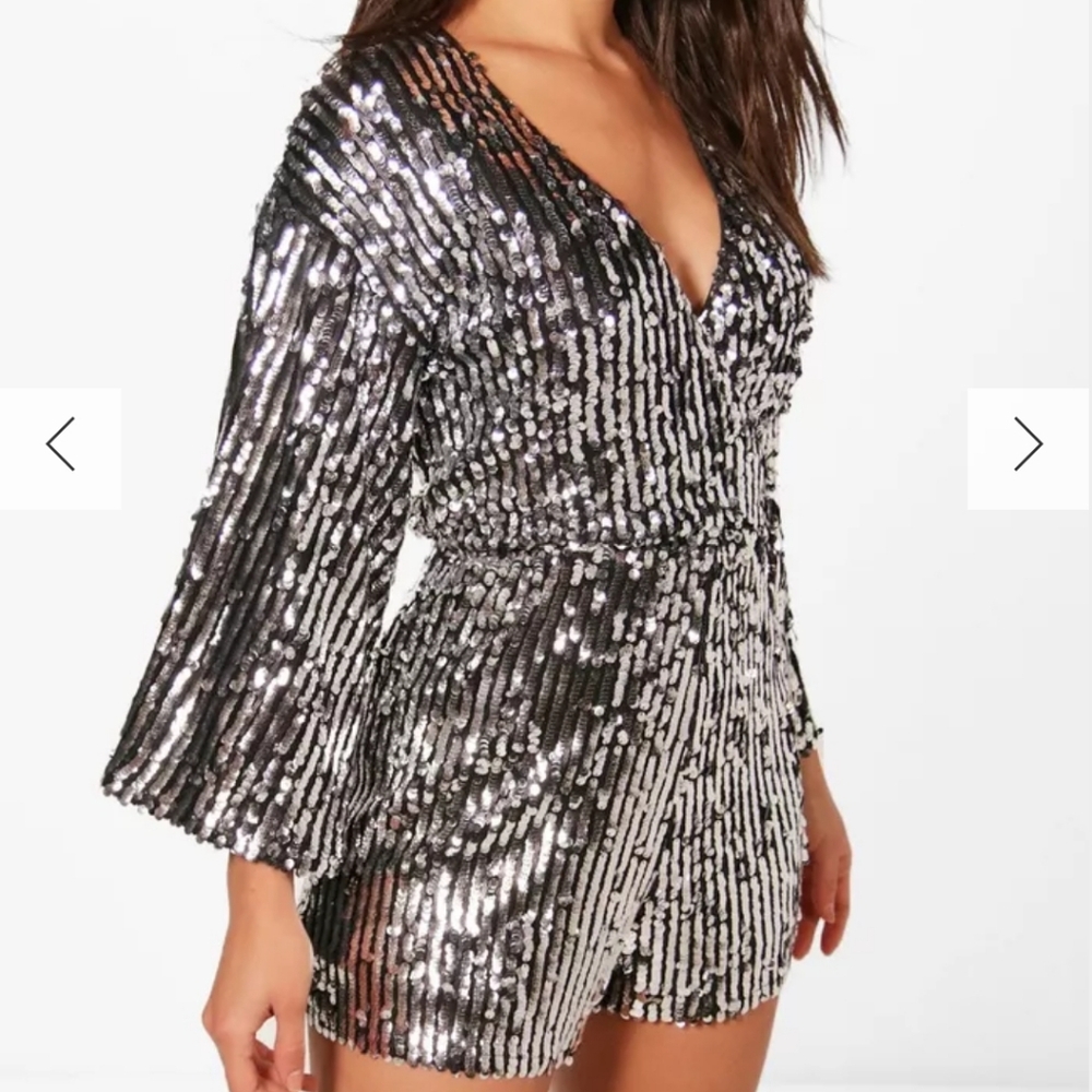 Boohoo Sequin Striped Kimono Sleeve Wrap Romper sz 4 New With Tags